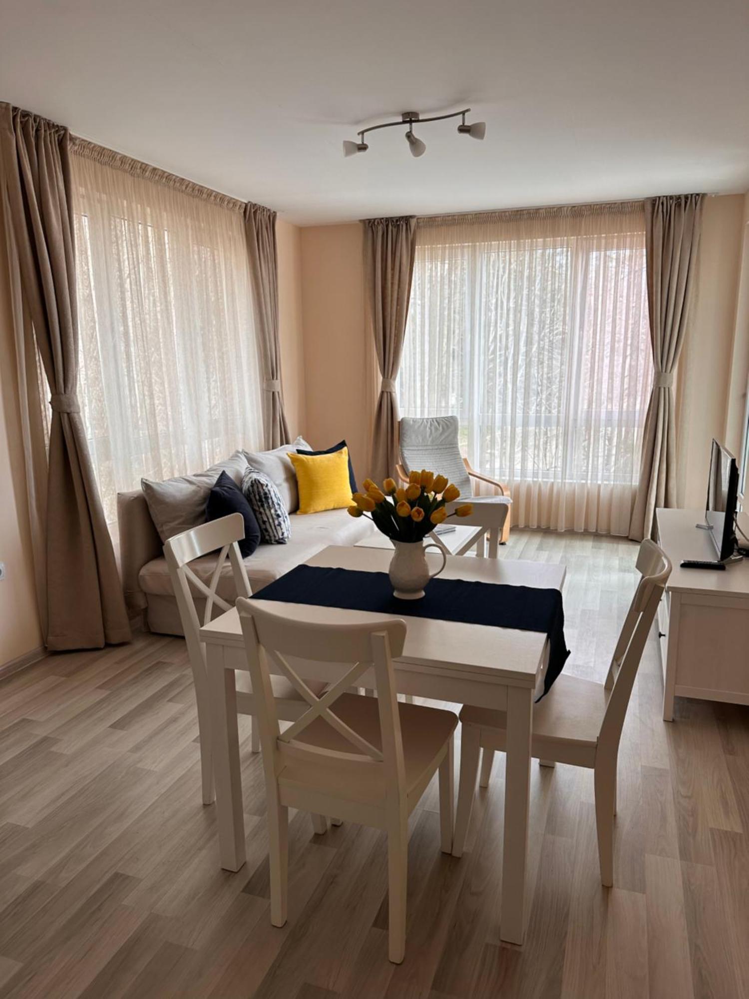 Atea Apartments Kavarna Exterior photo