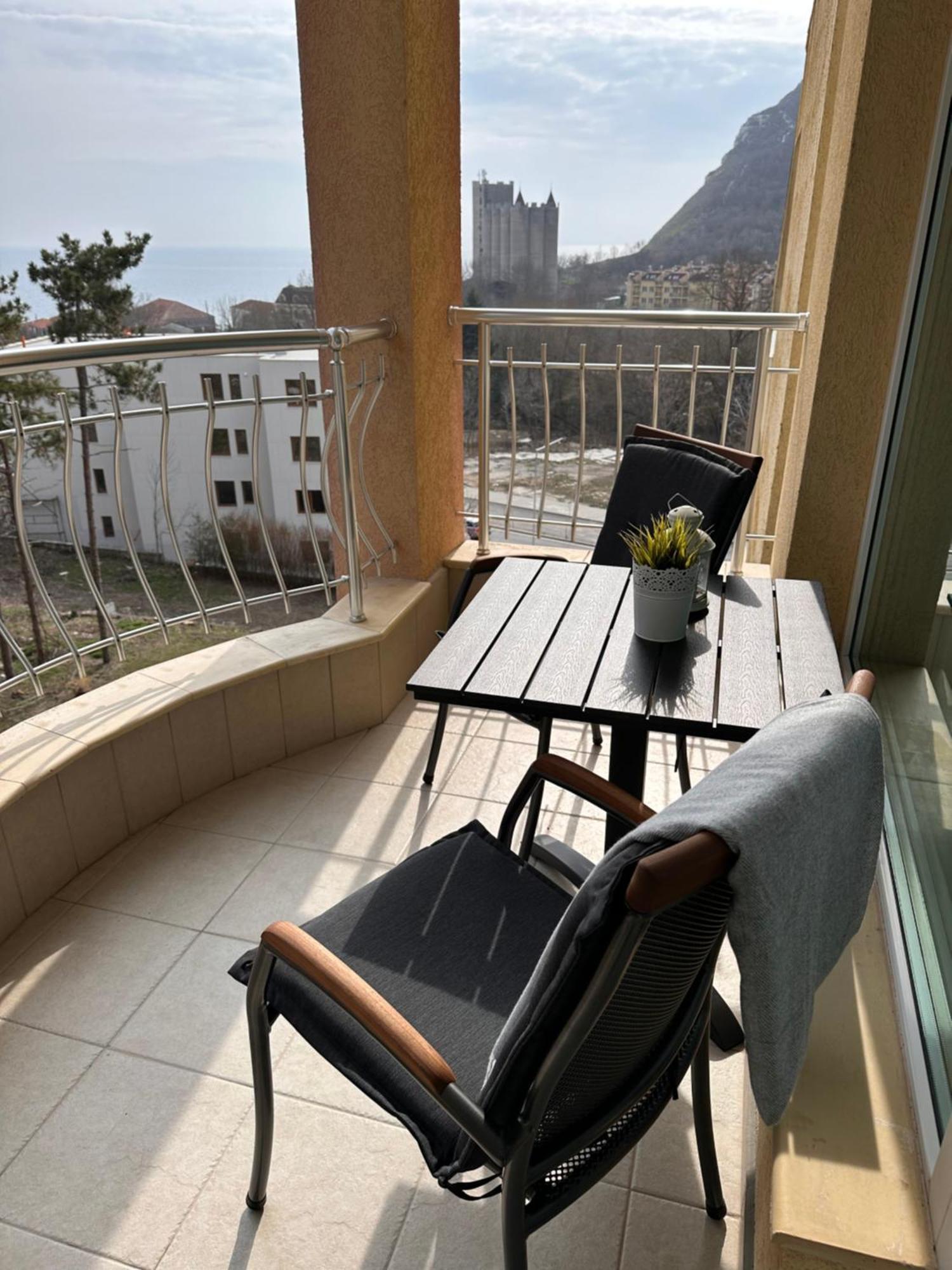 Atea Apartments Kavarna Exterior photo