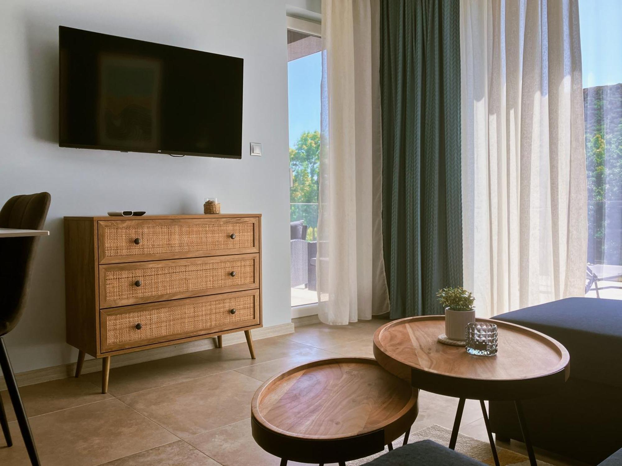 Atea Apartments Kavarna Exterior photo