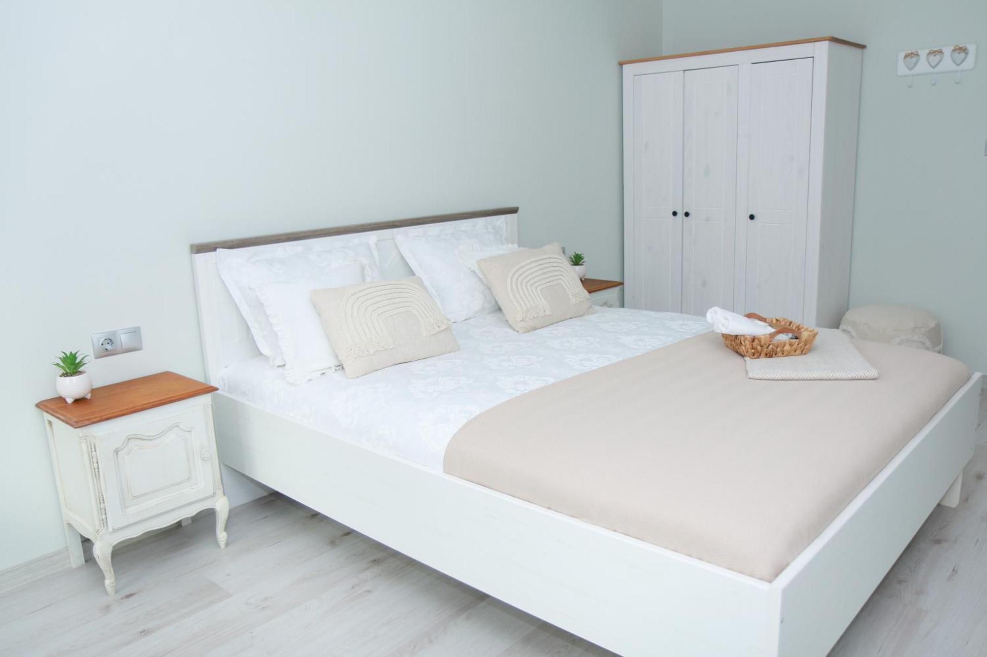 Atea Apartments Kavarna Exterior photo